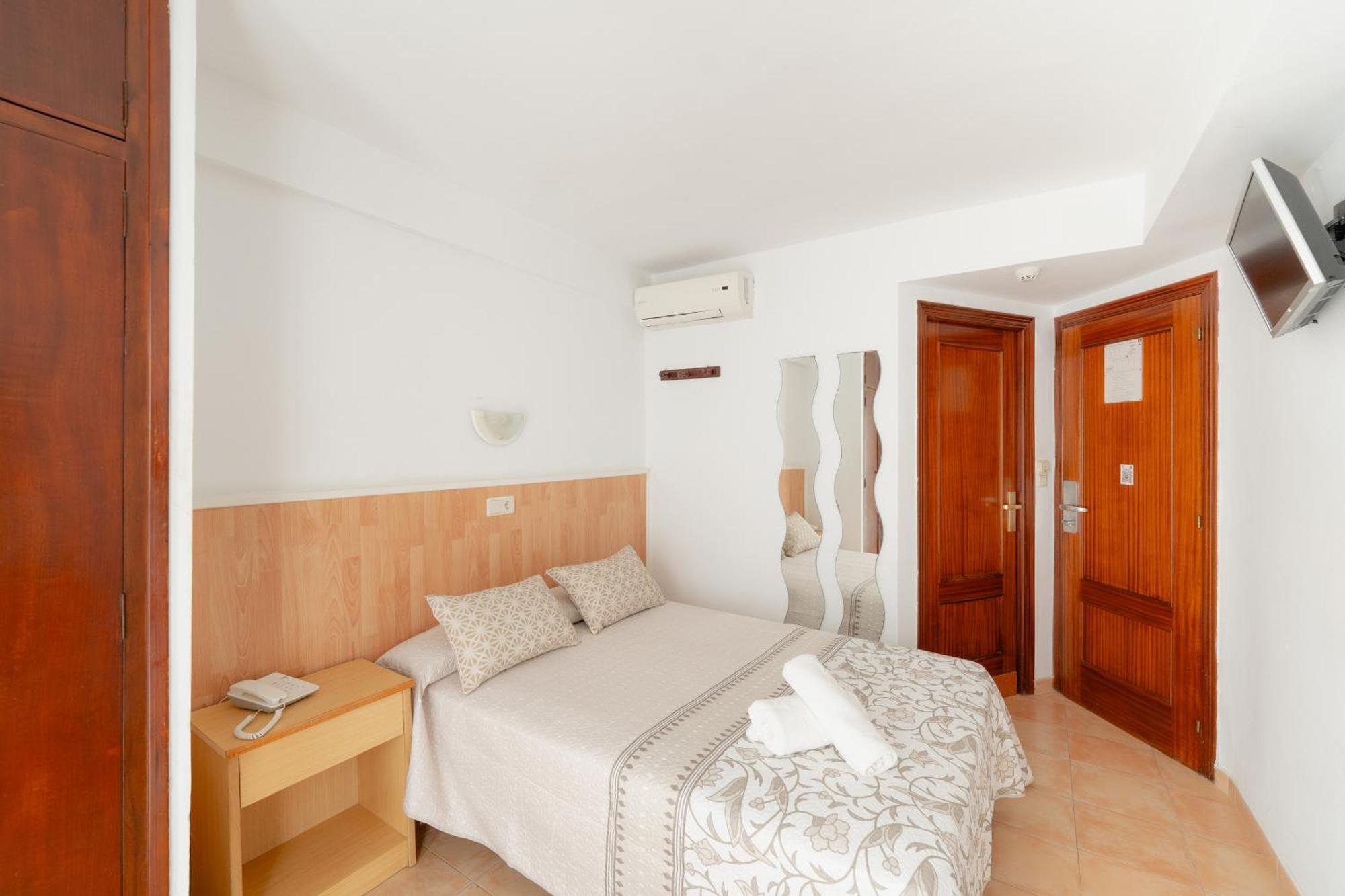 Hotel Santa Faz (Adults Only) Benidorm Exteriör bild
